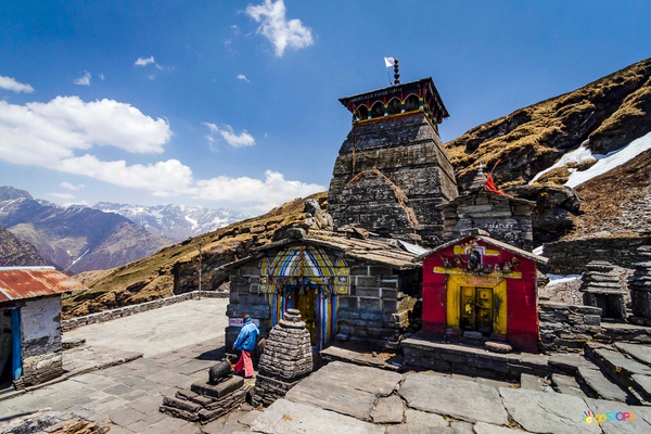 Chopta Tungnath Chandrashila Trek – 3 Nights / 4 Days Himalayan Adventure